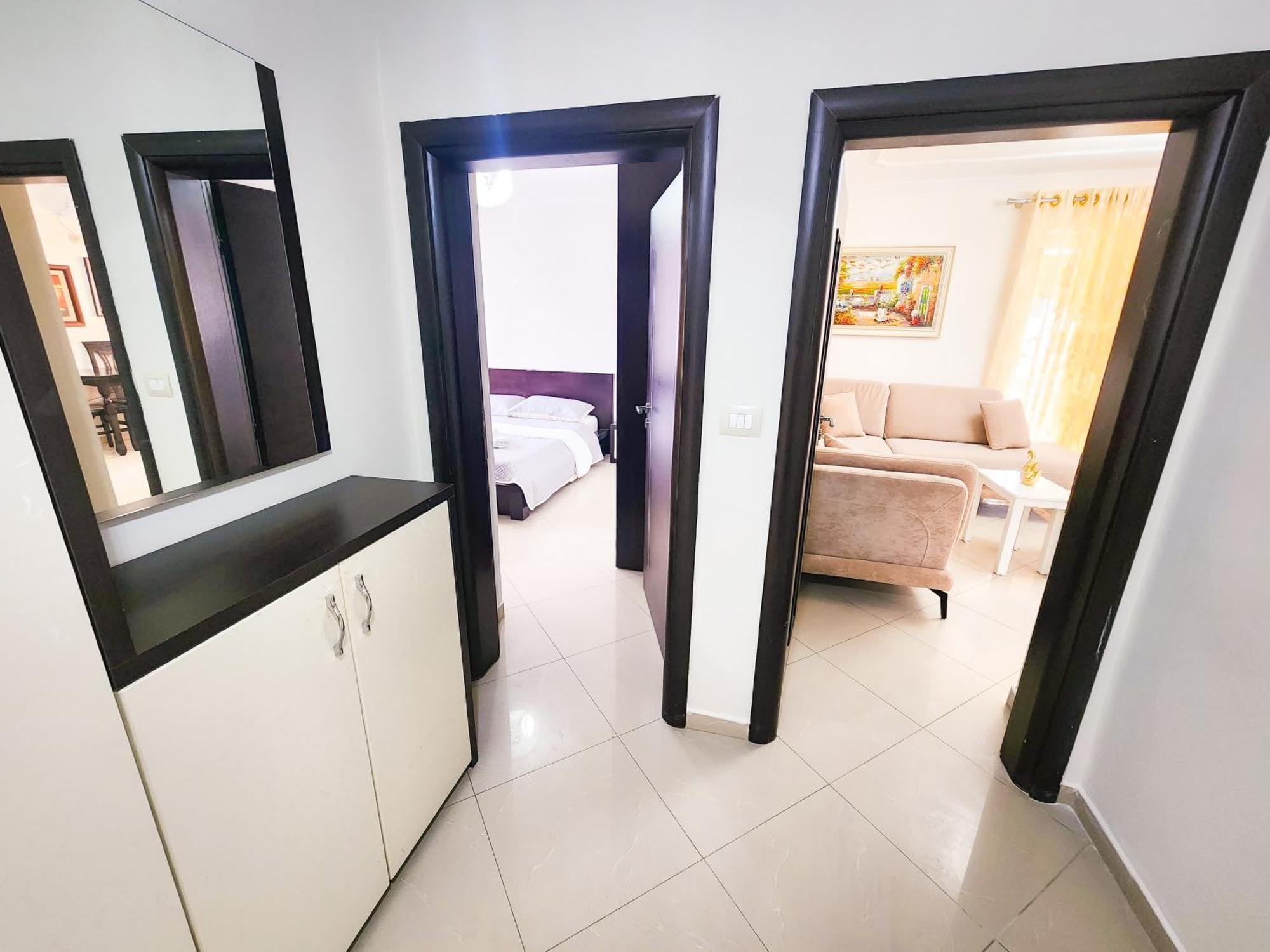 Apartment Sweet New Pazar Tirana Exterior foto